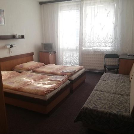 Abc Hotel Nitra Exterior photo