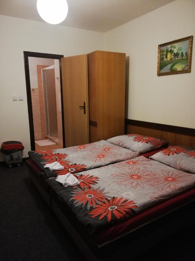 Abc Hotel Nitra Exterior photo
