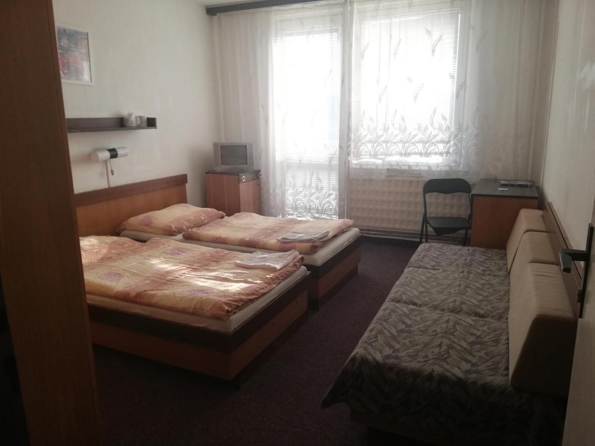 Abc Hotel Nitra Exterior photo